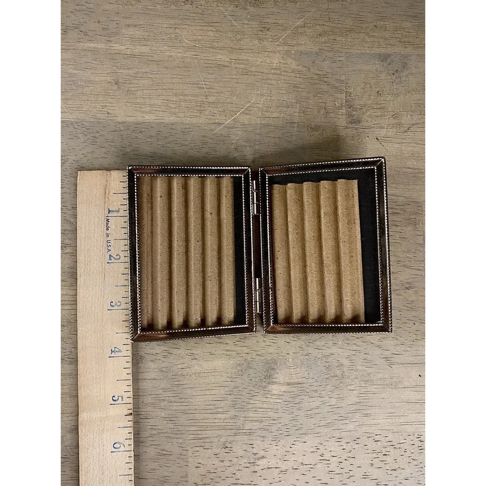 Vintage‎ Hinged Bifold Picture Frame 2.5 x 3.75 Gold Tone Brass Ornate